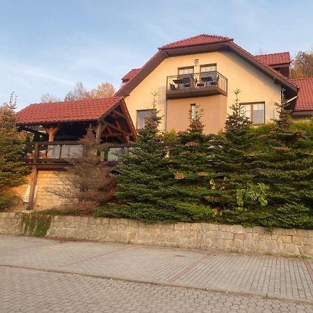 Pokoje Goscinne Emilio Kudowa Zdroj Exterior photo